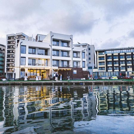 Отель Poeme Mamaia Retreat Экстерьер фото