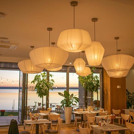 Отель Poeme Mamaia Retreat Экстерьер фото
