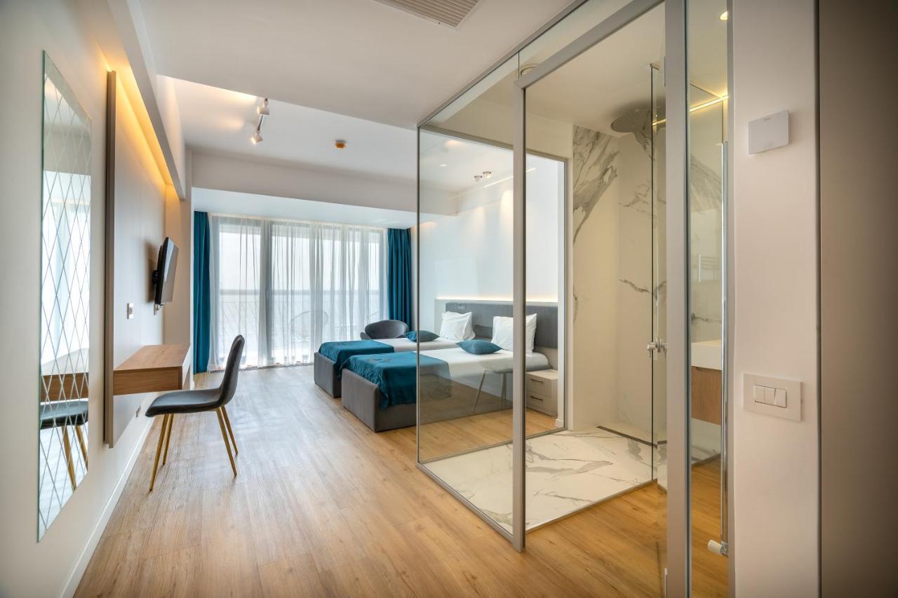 Отель Poeme Mamaia Retreat Экстерьер фото