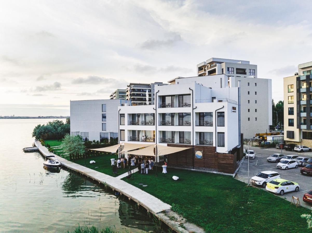 Отель Poeme Mamaia Retreat Экстерьер фото