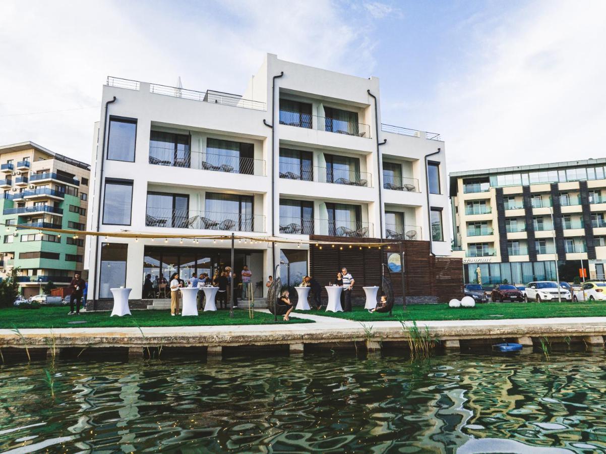 Отель Poeme Mamaia Retreat Экстерьер фото