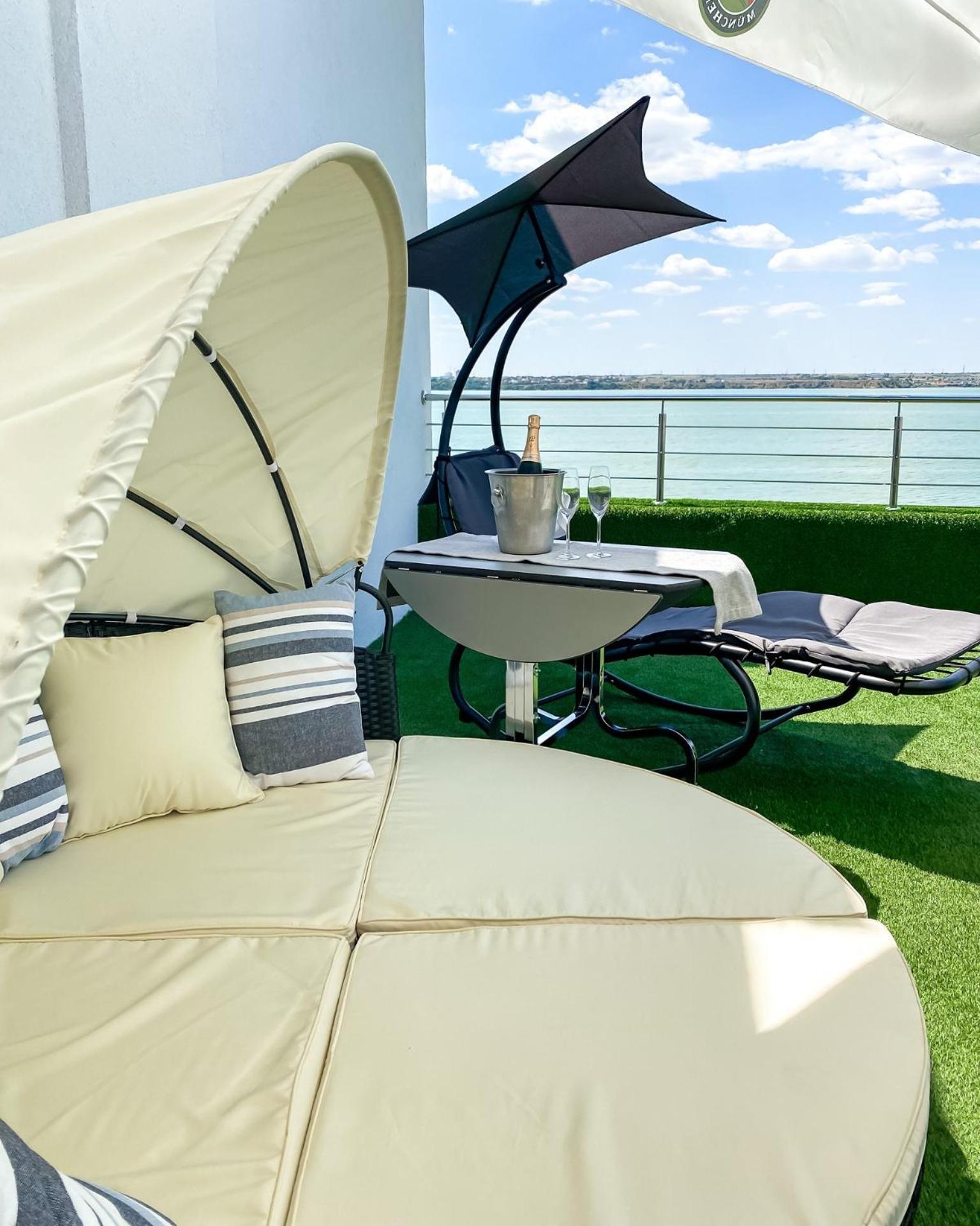 Отель Poeme Mamaia Retreat Экстерьер фото