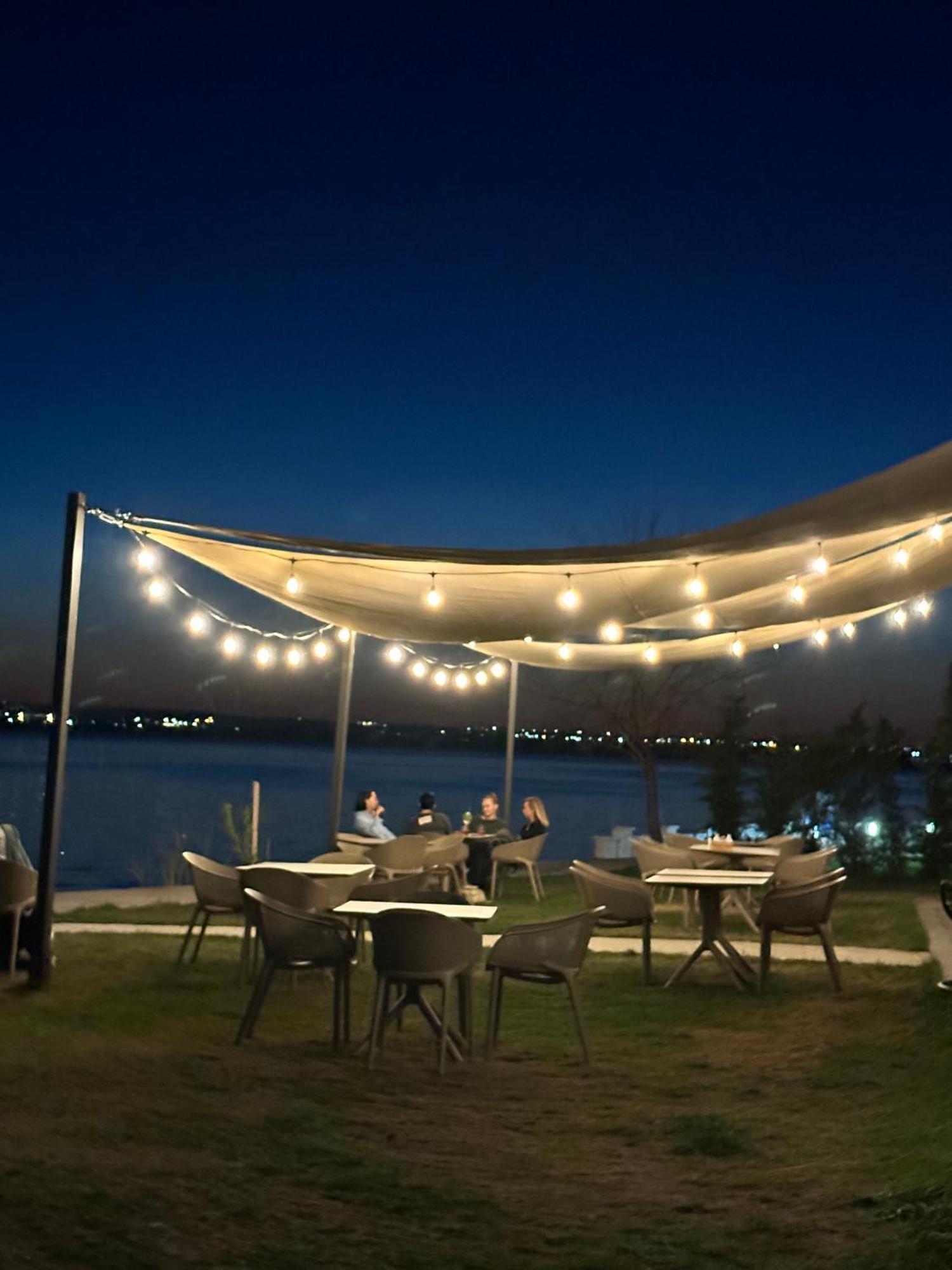 Отель Poeme Mamaia Retreat Экстерьер фото