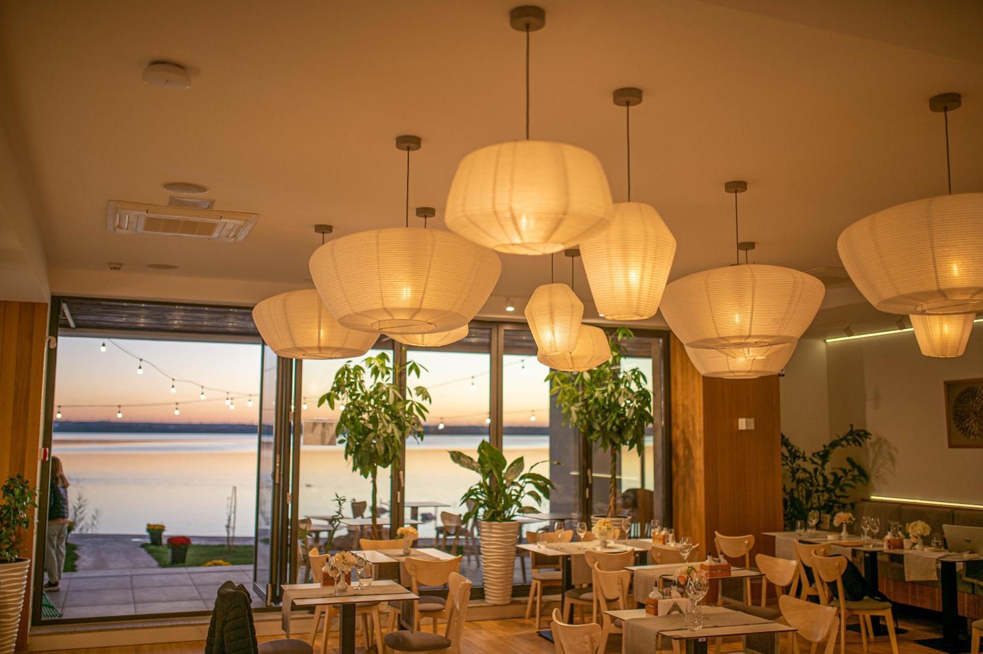 Отель Poeme Mamaia Retreat Экстерьер фото